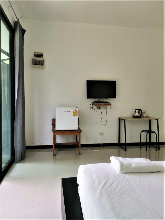 Natai House Hotell Exteriör bild