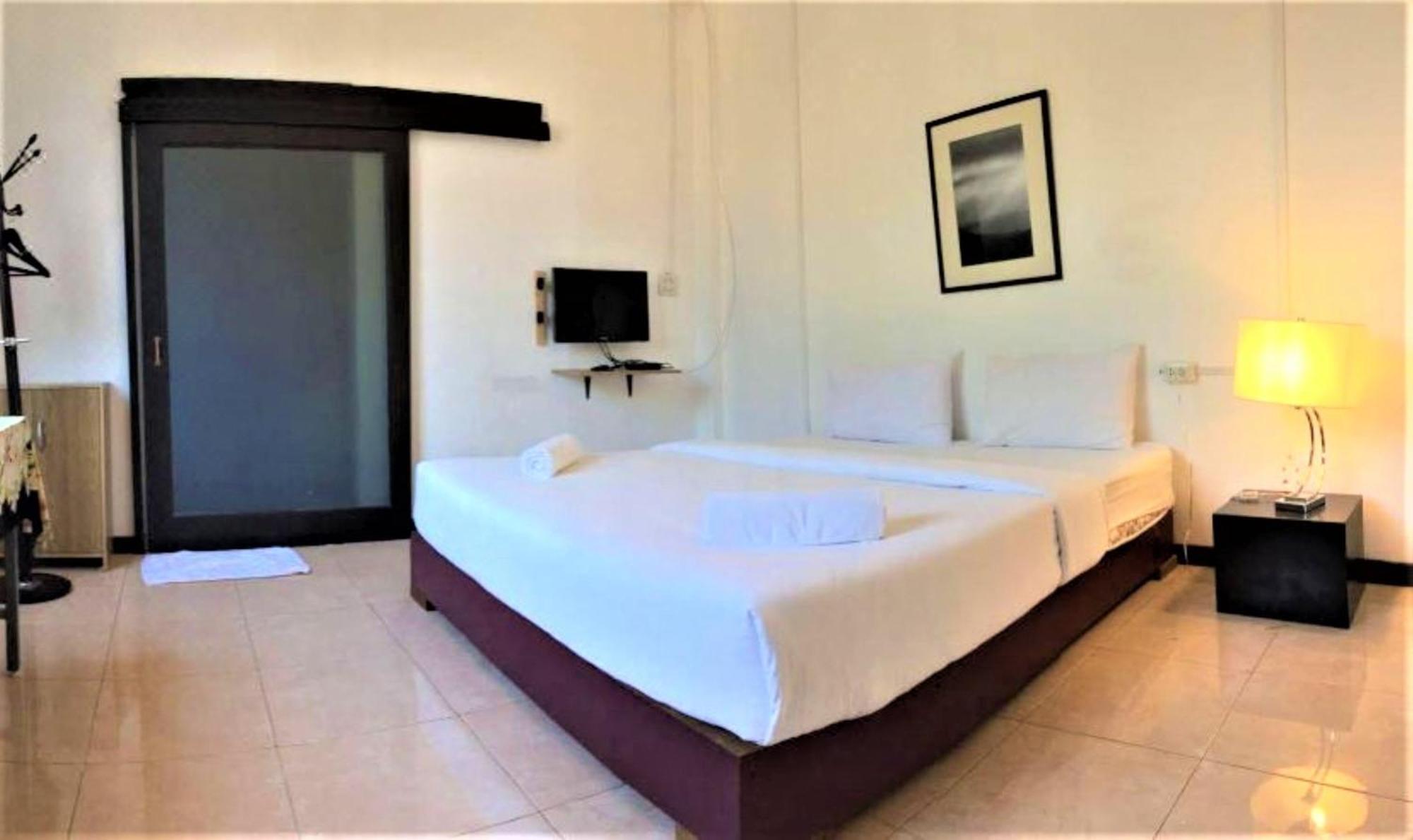 Natai House Hotell Exteriör bild